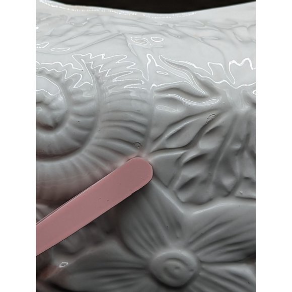 Vintage Sea Shells Ceramic Hand Painted Tissue Cover Decor Seaside Beach - Picture 12 of 15